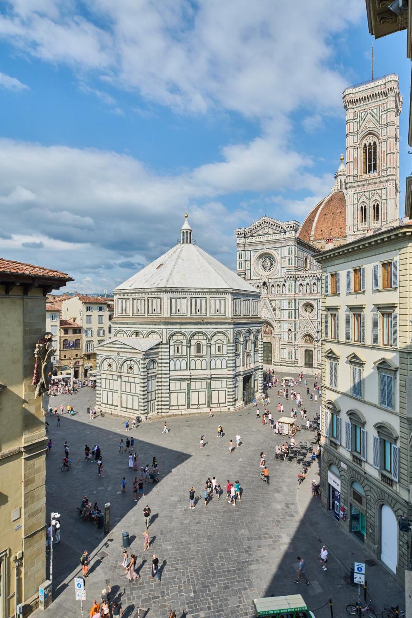 Duomo Luxury Florence Exterior photo
